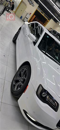 كرايسلر 300